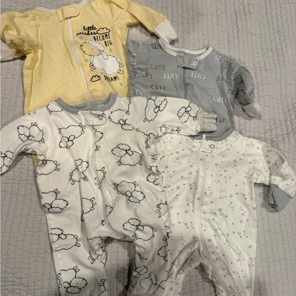 Gerber Baby Footsies Set with Cute Patterns